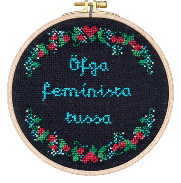 Öfgafemínistatussa - útsaumskitt